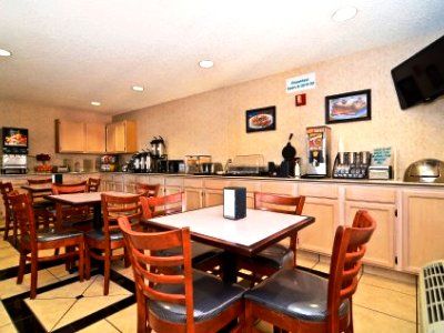 Hotel Western Sunland Park 3*